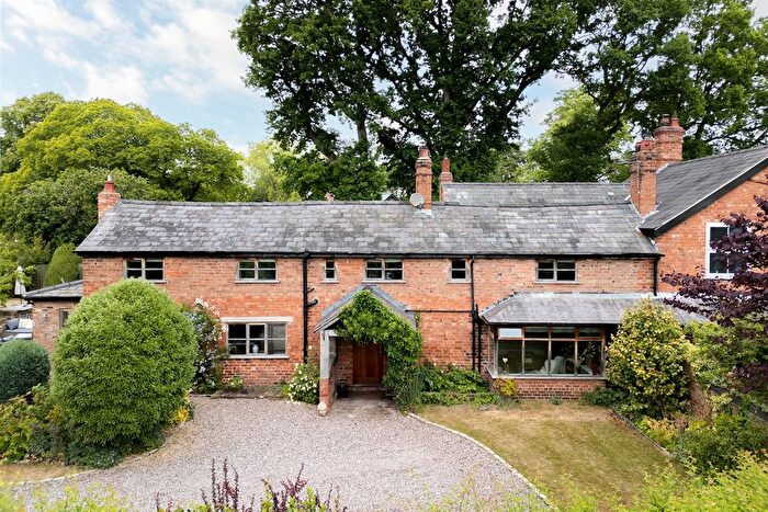 5 Bedroom Link Detached House For Sale In Whitchurch Road, Bunbury Heath, Tarporley, CW6
