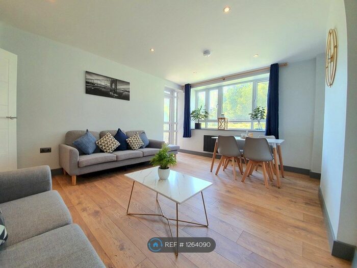 4 Bedroom Flat To Rent In Lindale, London SW19