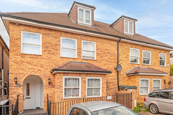 1 Bedroom Flat For Sale In Second Avenue, Hendon, London, NW4