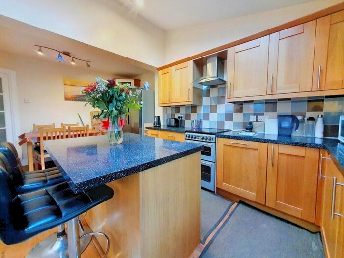 3 Bedroom Semi-Detached House To Rent In Trevor Crescent, Ruislip, HA4