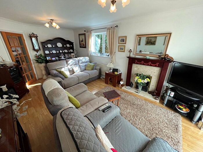 2 Bedroom Bungalow For Sale In Broctone Drive, Broughton Astley, Leicester, LE9