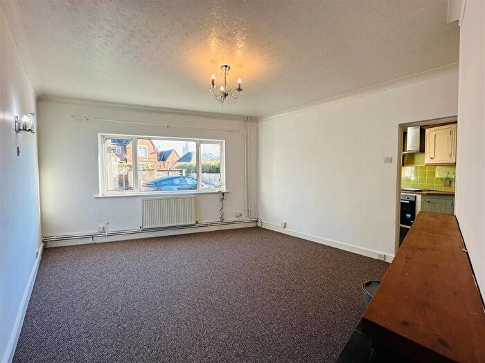 2 Bedroom Terraced House For Sale In Low Street, Swinefleet, Goole, DN14