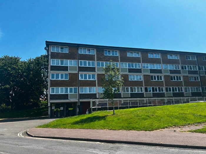 2 Bedroom Terraced House To Rent In Bretch Hill, Banbury, Oxfordshire, OX16