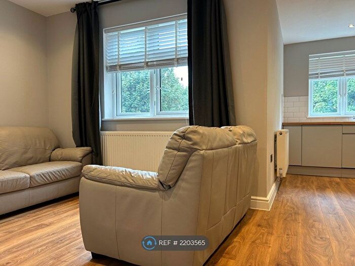 1 Bedroom Flat To Rent In Hasted Road, Charlton, SE7