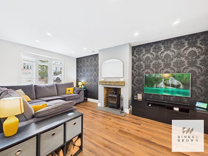 3 Bedroom Semi-detached House For Sale In St James Avenue East, Stanford Le Hope, Essex, SS17