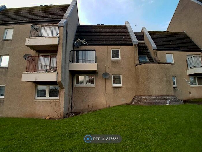 1 Bedroom Flat To Rent In Strathayr Place, Ayr, KA8