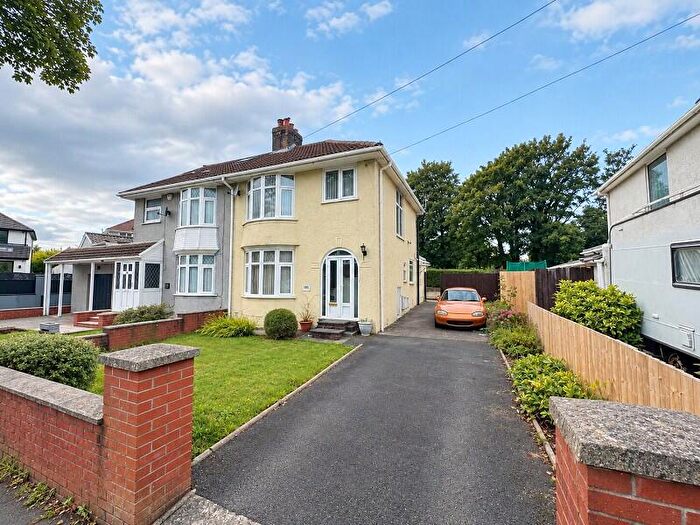 3 Bedroom Semi-Detached House For Sale In Ravenhill Road, Ravenhill, Swansea, City And County Of Swansea., SA5