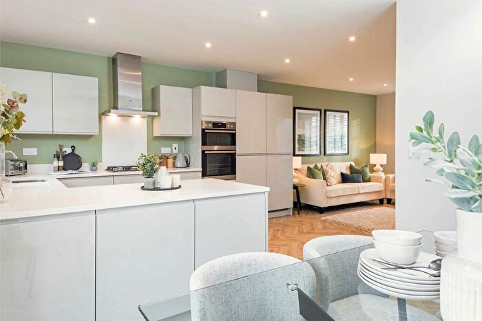 4 Bedroom Detached House For Sale In Bloor Homes Steeple Drive, LE14