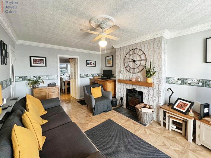 3 Bedroom Semi-Detached House For Sale In Wells Close, Baglan, Port Talbot, Neath Port Talbot., SA12