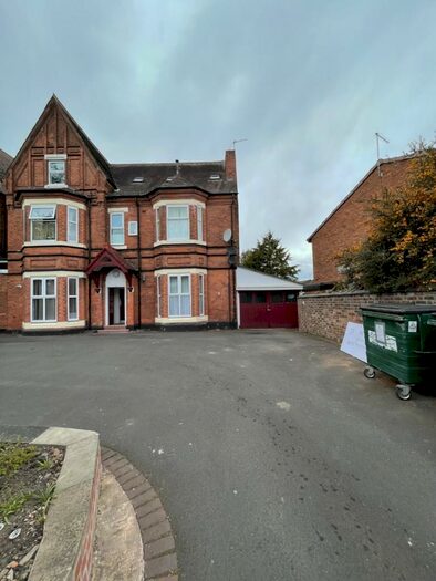Studio To Rent In St Peters Road, Harborne, Birmingham, B17