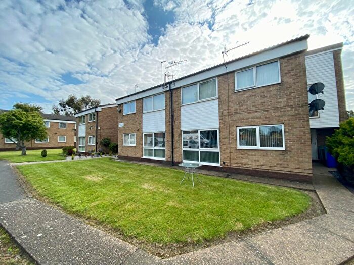 2 Bedroom Flat To Rent In Maple Leaf Court, Burton Road, Cottingham, East Yorkshire, HU16