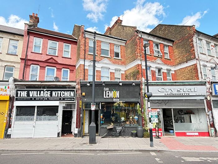 4 Bedroom Property For Sale In First Amp; Second Floor Flat, West Green Road, South Tottenham, London, N15