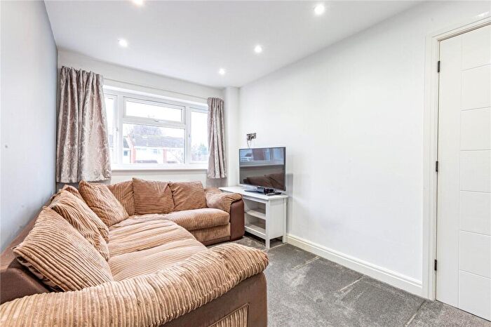3 Bedroom Terraced House For Sale In Lakeside, Fishponds, Bristol, BS16