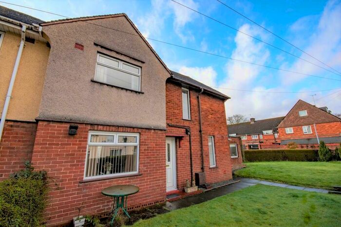 3 Bedroom End Of Terrace House For Sale In Coronation Drive, Chirk, Wrexham, LL14