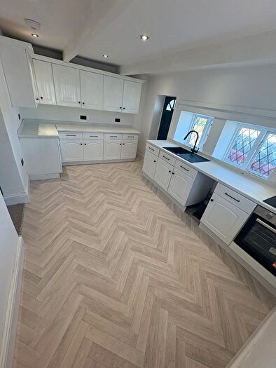 3 Bedroom End Of Terrace House To Rent In Duke Of Sussex Street, Blackburn, BB2