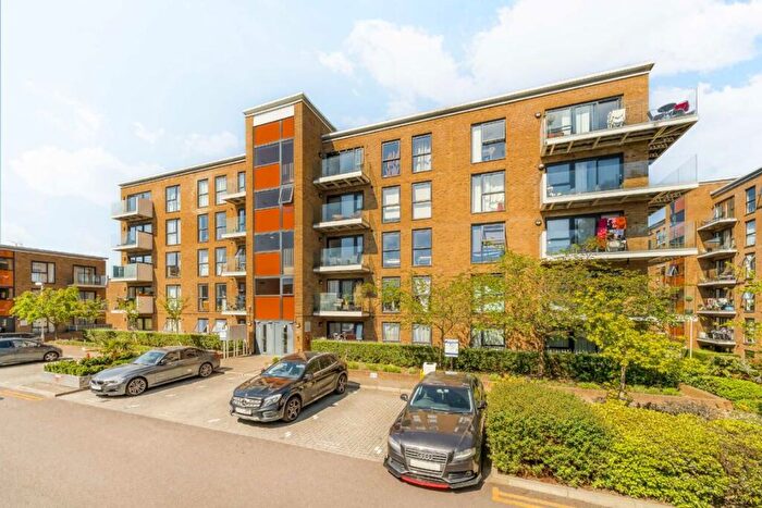 2 Bedroom Flat For Sale In Zodiac Close, Edgware, HA8