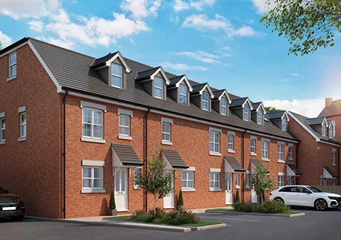 3 Bedroom Town House For Sale In Streets Court, Havant, PO9