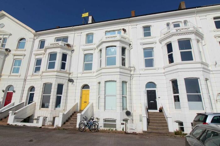 2 Bedroom Flat To Rent In Morton Crescent, Exmouth, EX8