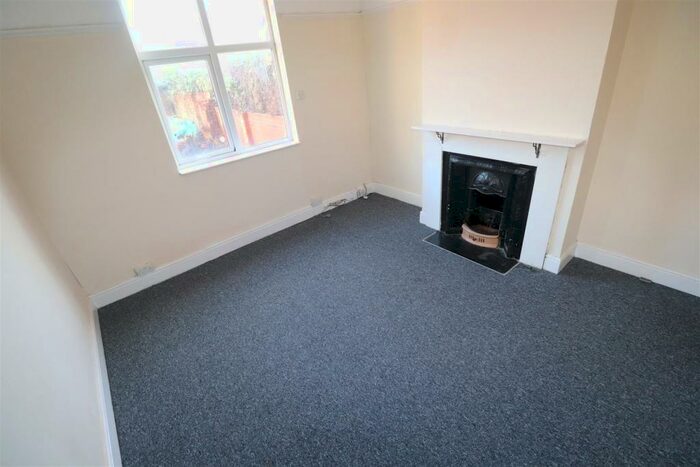 1 Bedroom Flat To Rent In St Osburgs Road Flat Coventry, CV2