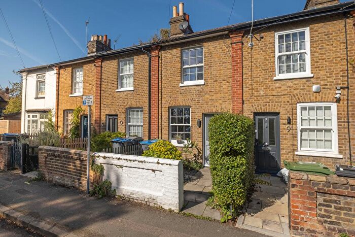 3 Bedroom Terraced House For Sale In Victoria Road, Kingston Upon Thames, KT1