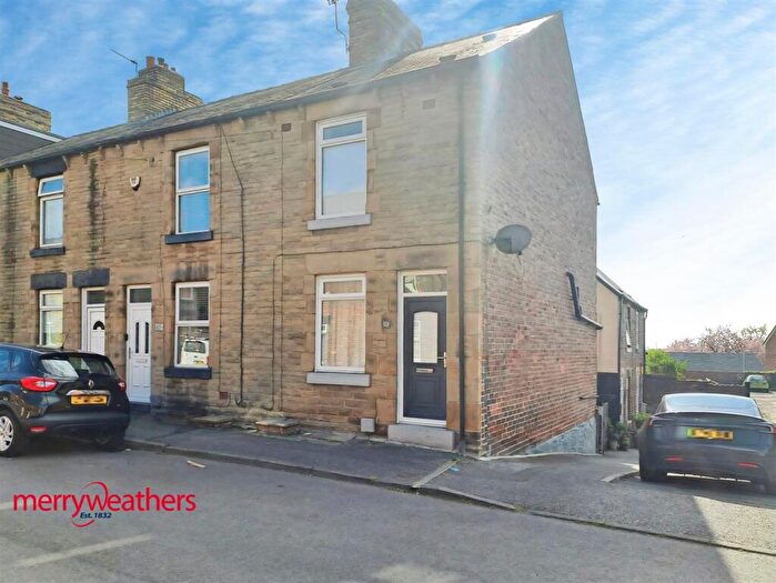 3 Bedroom End Of Terrace House For Sale In Fitzwilliam Street, Hoyland, Barnsley, S74