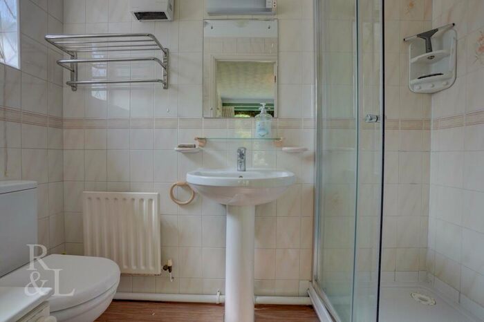 3 Bedroom Bungalow For Sale In Gresham Close, West Bridgford, Nottingham, NG2