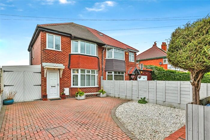 3 Bedroom Semi Detached House For Sale In Rock Hill, Mansfield, Nottinghamshire, NG18