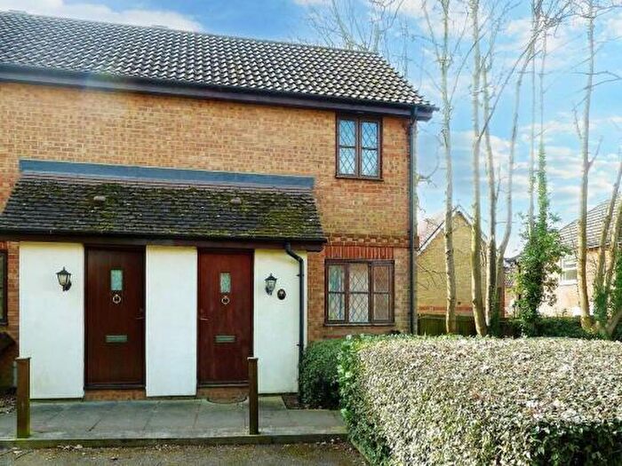 1 Bedroom Terraced House To Rent In Coxbridge Court, Billericay, CM12