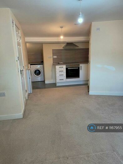 Studio To Rent In Claylands Road, Bishops Waltham, SO32