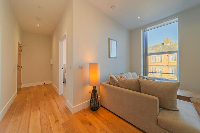 2 Bedroom Apartment To Rent In Bank House, Sheffield, S6