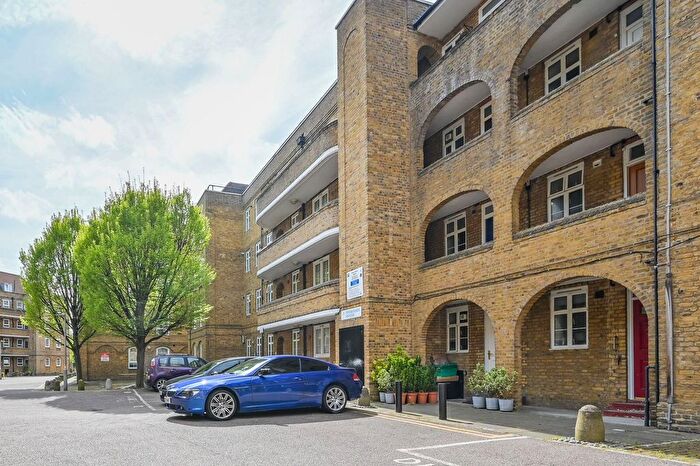 1 Bedroom Flat To Rent In Watts Street, Wapping, London, E1W