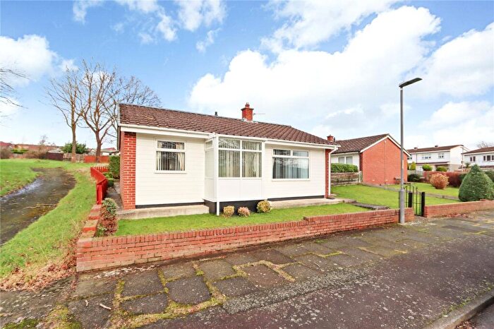 2 Bedroom Bungalow For Sale In Runnymede Gardens, Chopwell, Newcastle Upon Tyne, NE17