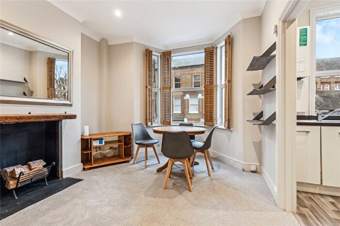 1 Bedroom Flat For Sale In St. Luke's Avenue, SW4