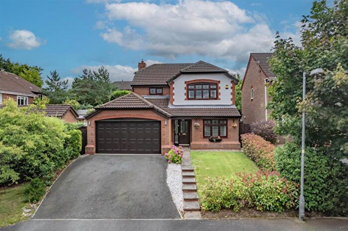 4 Bedroom Detached House For Sale In Waverton Close, Kingsmead, Cheshire, CW9