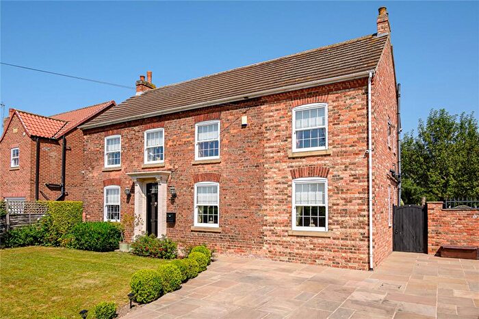 6 Bedroom Detached House For Sale In Nanny Lane, Church Fenton, LS24