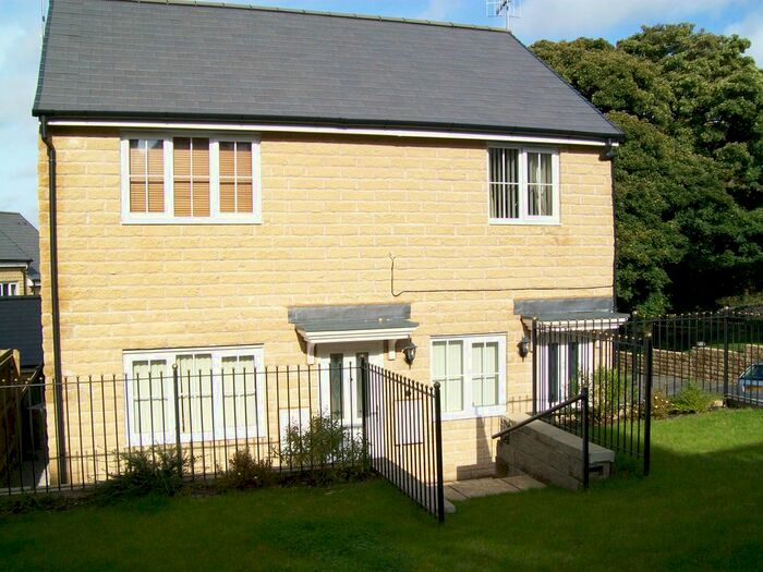 2 Bedroom Maisonette To Rent In Turner Road, Buxton, SK17