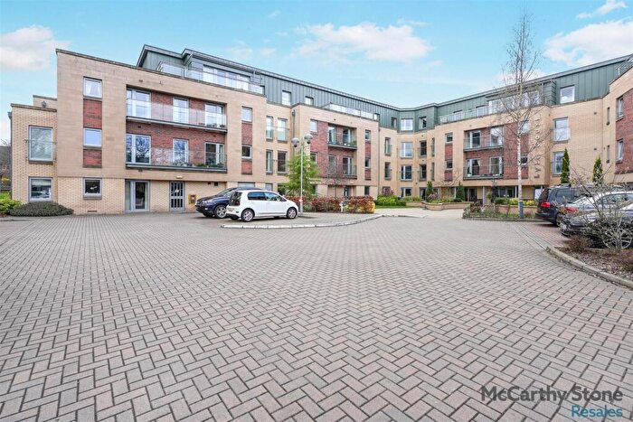 1 Bedroom Apartment For Sale In Lyle Court, Barnton Grove, Edinburgh, EH4