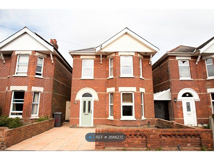 5 Bedroom Detached House To Rent In Nortoft Road, Bournemouth, BH8