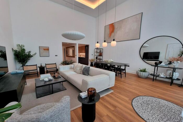 2 Bedroom Apartment To Rent In Baltimore Wharf, Canary Wharf, London, E14