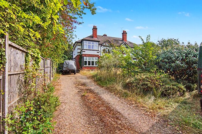 3 Bedroom Semi-Detached House For Sale In Spring Hill, Arley, CV7