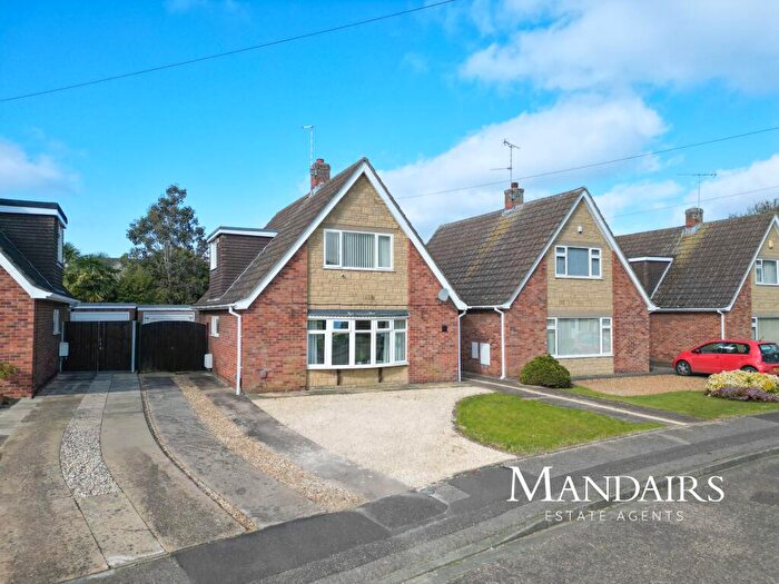 3 Bedroom Chalet For Sale In Aster Drive, Werrington, Peterborough, PE4