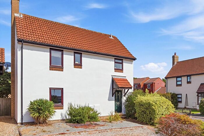 3 Bedroom Detached House For Sale In Carlford Close, Martlesham Heath, IP5