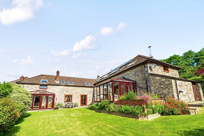 4 Bedroom Barn Conversion For Sale In Ingsdon, Newton Abbot, TQ12