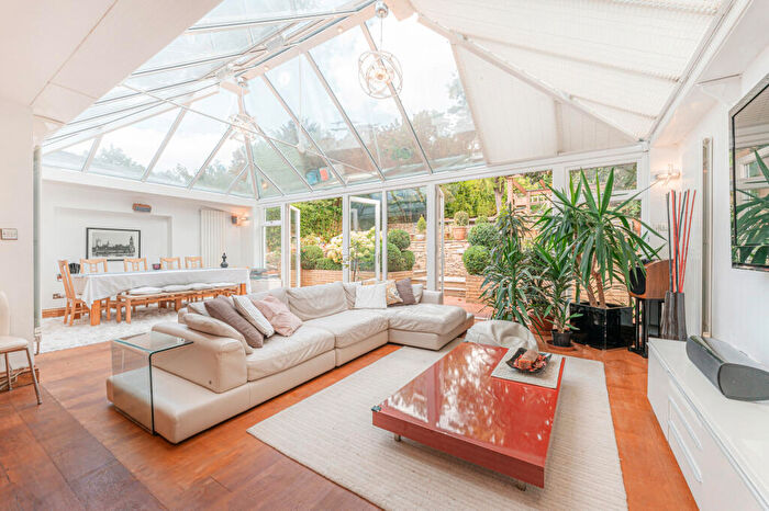 5 Bedroom Detached House To Rent In Brancaster Lane, Purley, CR8