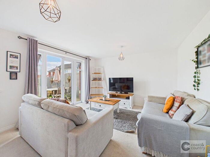 3 Bedroom Detached House For Sale In Burnet Road, Newton Abbot, TQ12