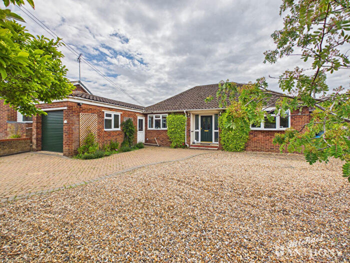 4 Bedroom Detached Bungalow For Sale In Windsor Road, Aylesbury, HP21