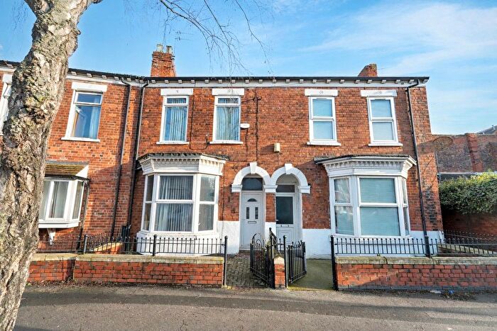 3 Bedroom Terraced House For Sale In De La Pole Avenue, Hull, East Riding Of Yorkshi, HU3
