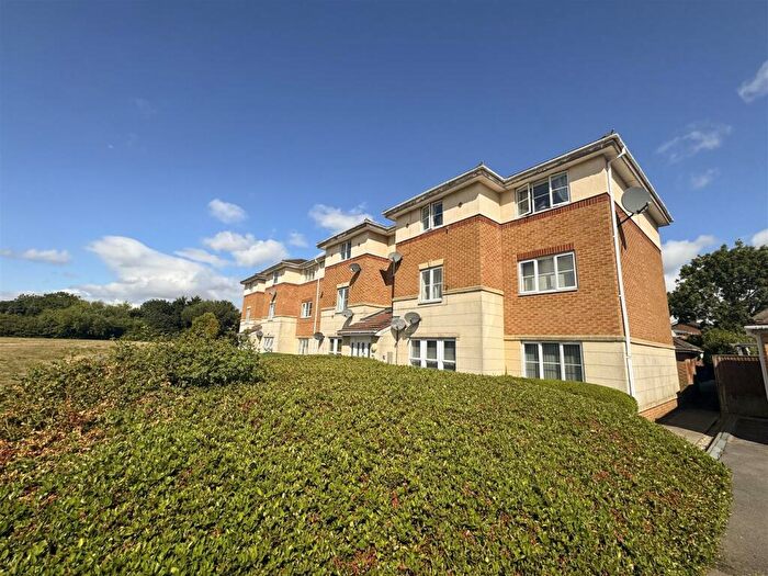 2 Bedroom Apartment For Sale In Keepers Close, Shiregreen, S5