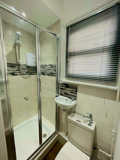 Studio To Rent In Upper Clapton Road, E5