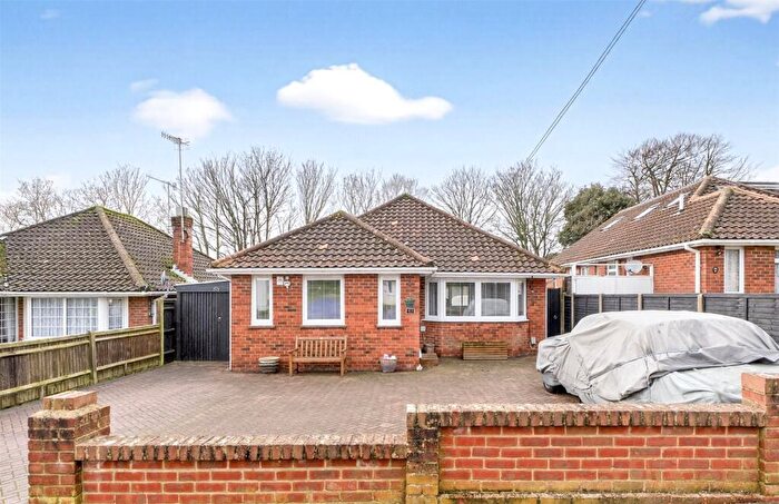2 Bedroom Bungalow For Sale In Beeches Avenue, Broadwater, Worthing, West Sussex, BN14